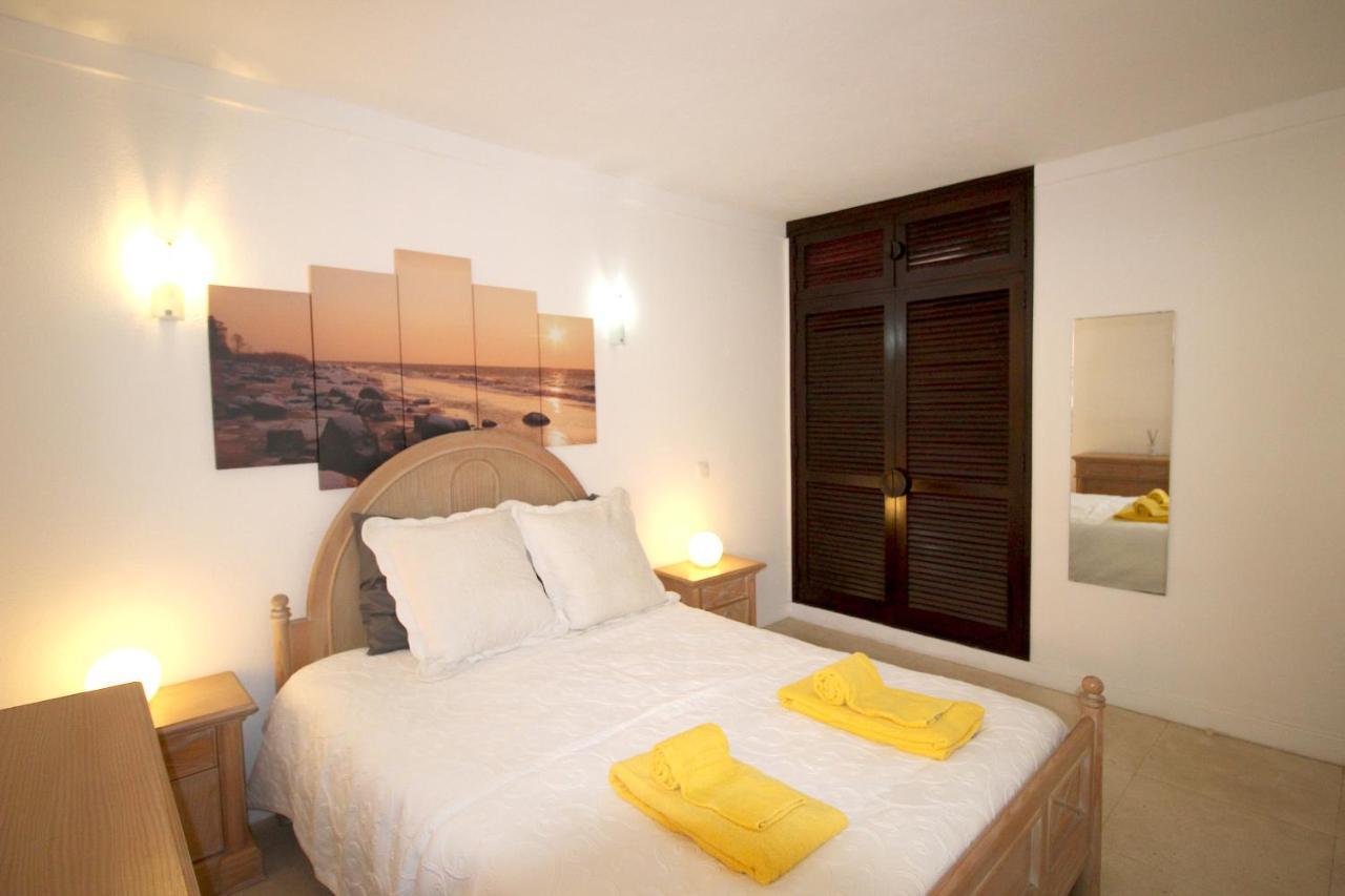Magnifique Appartement Sur La Plage ... Albufeira Kültér fotó